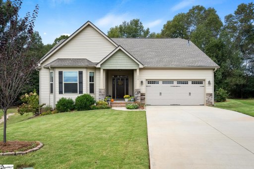 113 Kingsfield Place