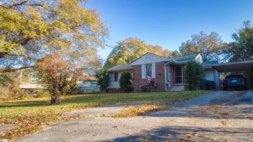 7 Coolbrook Drive