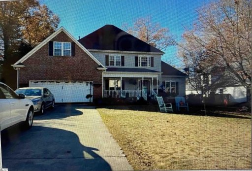9 Oakmont Court