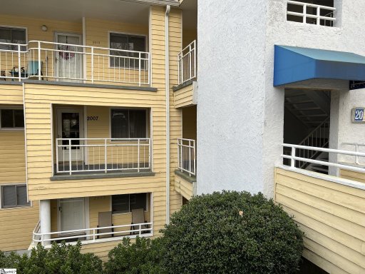 2007 Northlake Drive