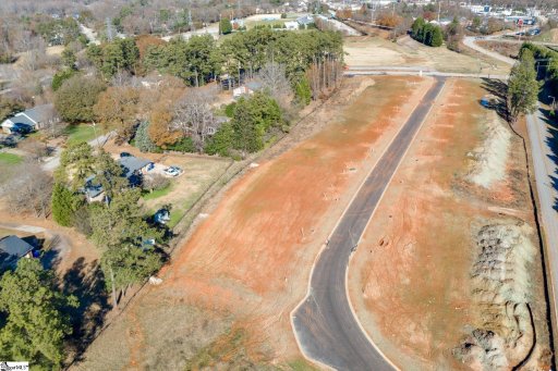 32 Village Crest Drive