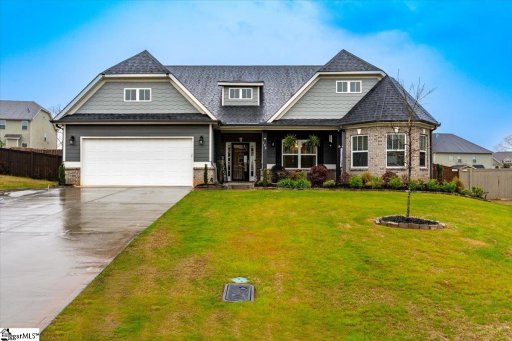 108 Wild Hickory Circle