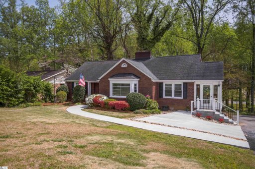 136 Dellwood Drive