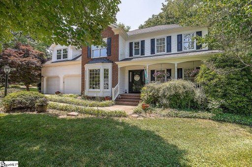 107 Holly Crest Circle