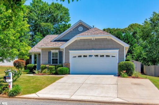 113 Stonewood Crossing Drive