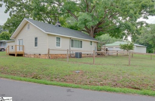 13 Meadors Avenue