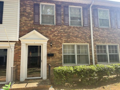 1462 Dover Road Unit E