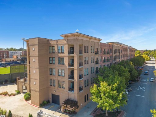 927 S Main Street Unit 309