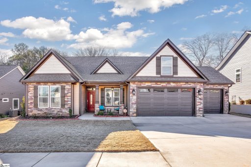 120 Southern Oaks Drive