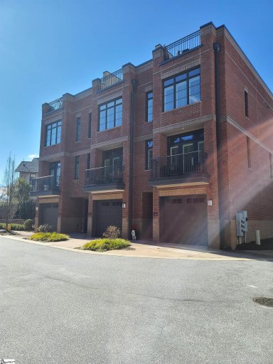 1027 S Main Street Unit 302