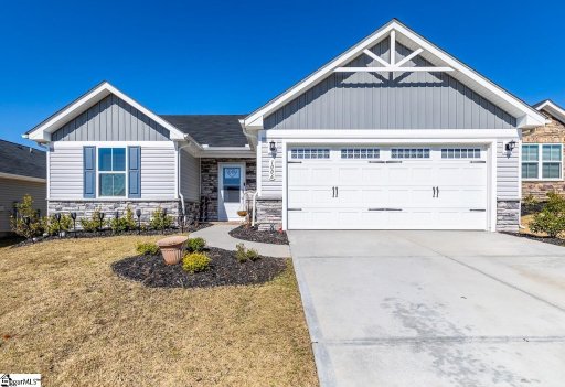 1006 Hunter Green Lane