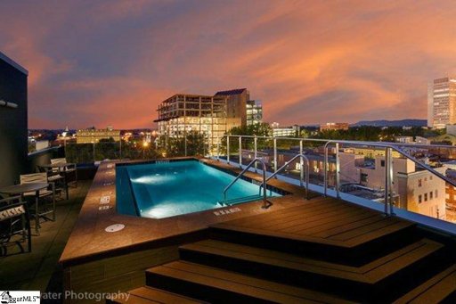 100 E Washington Street #51