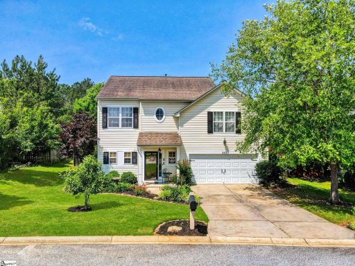 940 Breezewood Court