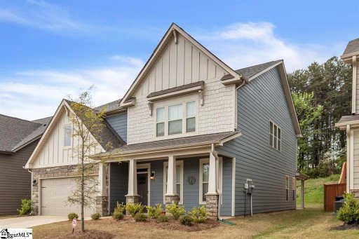 229 Raleighwood Lane