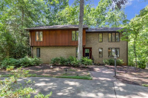 3009 Barefoot Trail