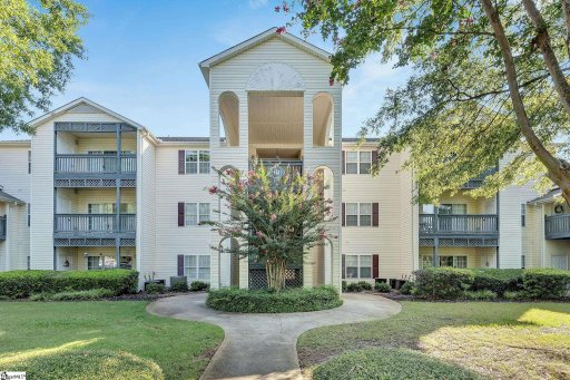 160 Wexford Drive Unit 202