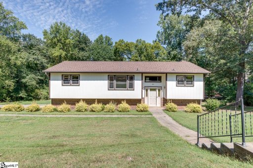 402 Echo Circle