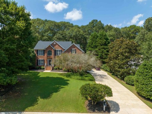 109 Pleasant Woods Road