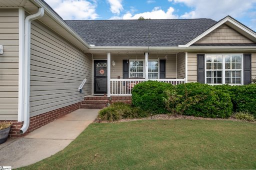 140 Brooke Lee Circle