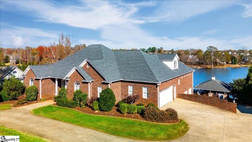 116 S Lake Emory Drive