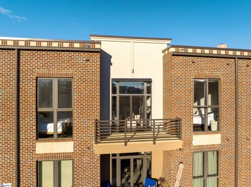 112 W Broad Street Unit 404 B