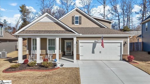 512 Raleighwood Lane