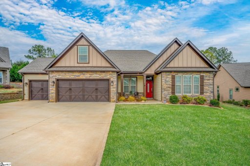 324 Holly Oaks Lane