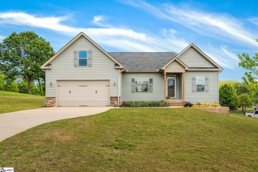 927 Echo Ridge Drive