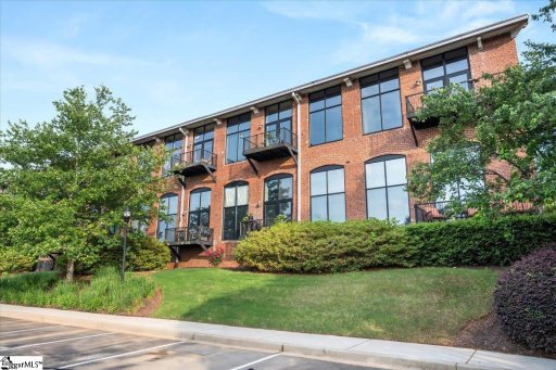 300 South Street Unit 227