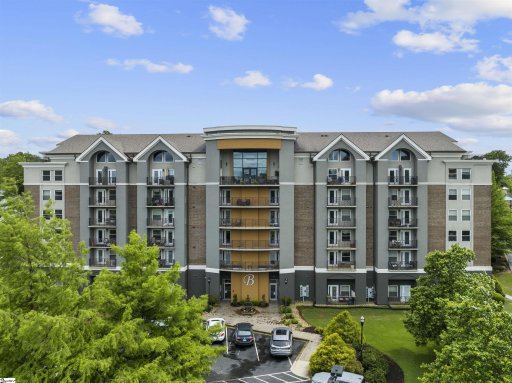 1001 S Church Street Unit 305