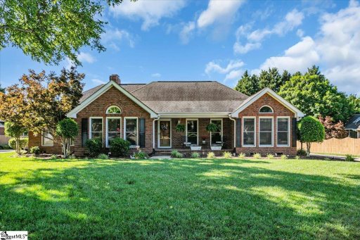 106 Chenoweth Drive