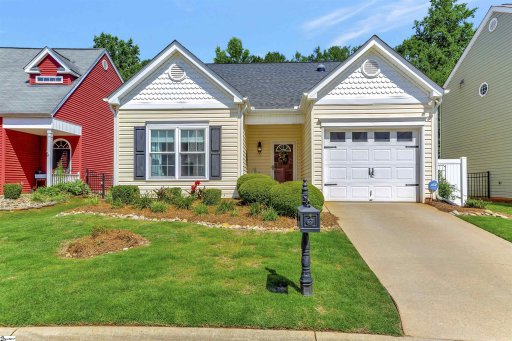135 Pin Oak Court