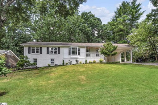 212 Laurel Road