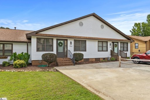 106 C Sunningdale Court