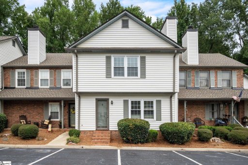 709 Summer Woods Drive
