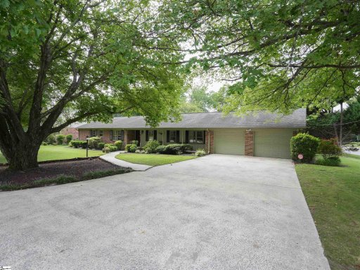 2 Gary Avenue