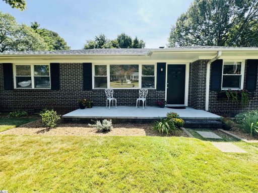 204 Hillside Drive