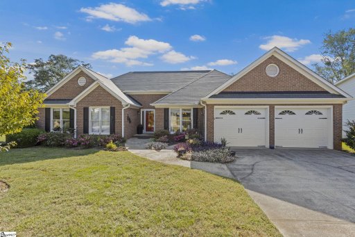 111 Spring Lake Loop