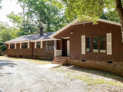 43 Carolina Way