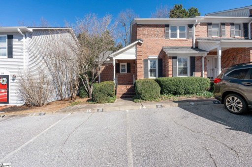 2808 E North Street Unit 15