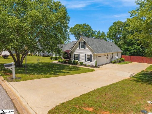 106 Brandi Starr Court