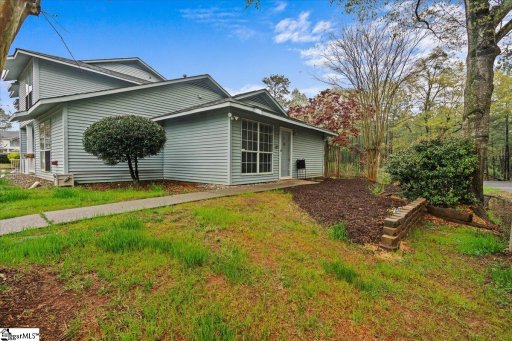 11 Bear Grass Court