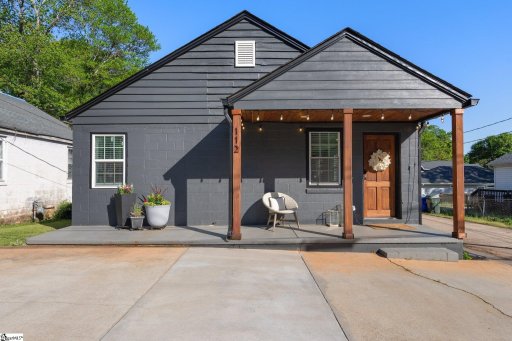 112 Arden St Extension