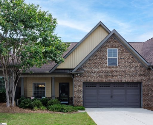 822 Asheton Commons Lane