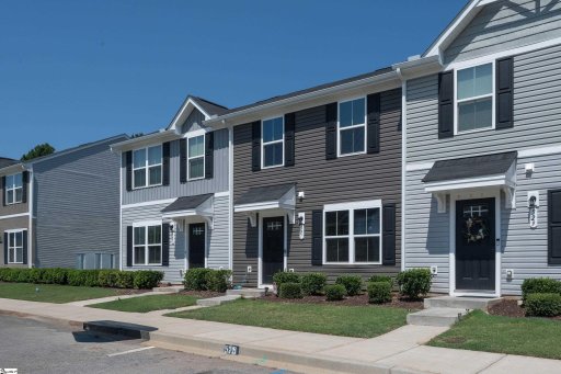 527 Hampton Townes Drive