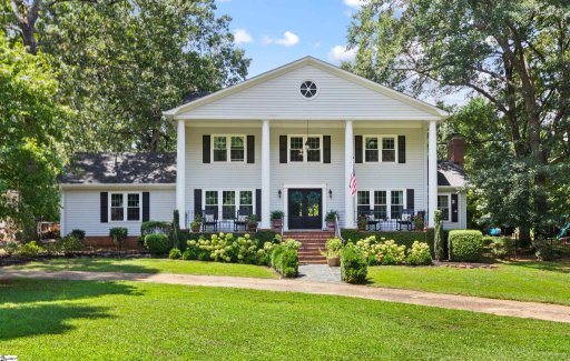 105 Oak Meadow Drive