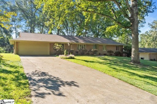 107 Wood Heights Avenue