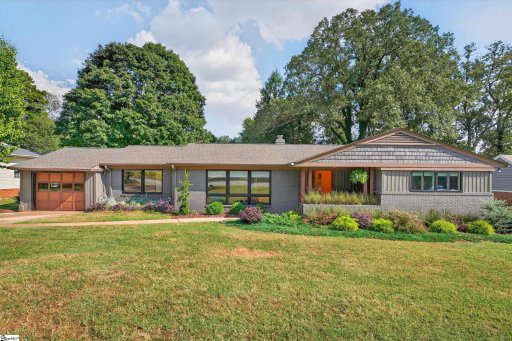 112 Lake Forest Drive