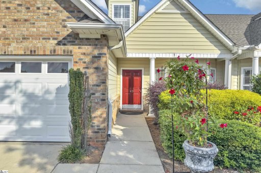 40 Barnwood Circle