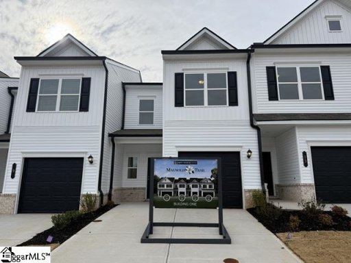 10 Lone Cypress Street